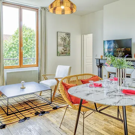 Apartman Le Safari - Face Gare - Parking - Familial & Architecte - Rent Immo